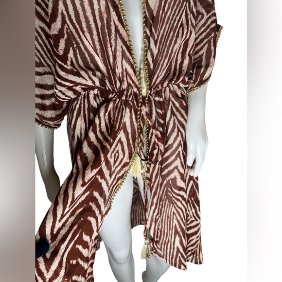 True Destination Challis Printed Long Beach Cover Up - Picture 6 of 14